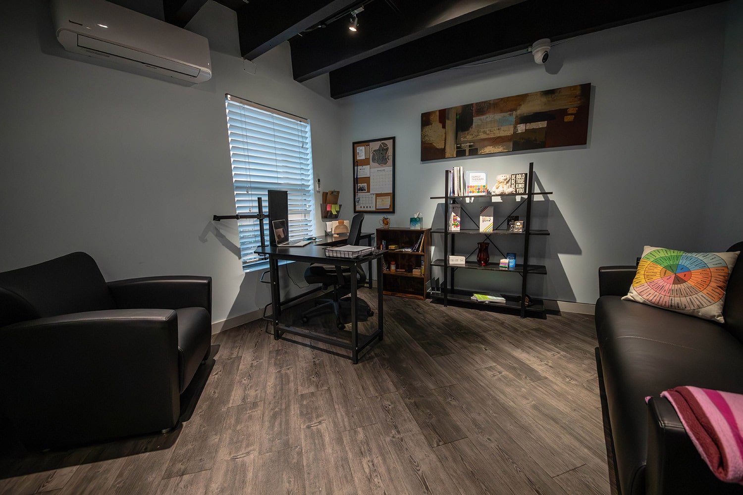 Lifeskills Delray Beach Outpatient and PHP - Therapist room